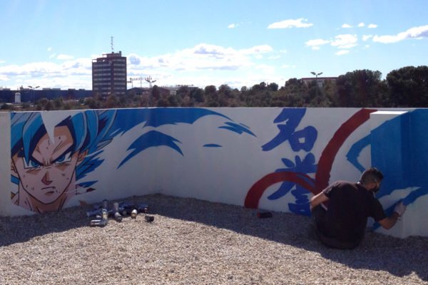 graffiti-goku-valencia Graffiti de Goku en ático de Valencia
