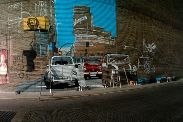 Proceso de un graffiti profesional de Madrid Proceso de graffiti de la Gran Vía de Madrid
