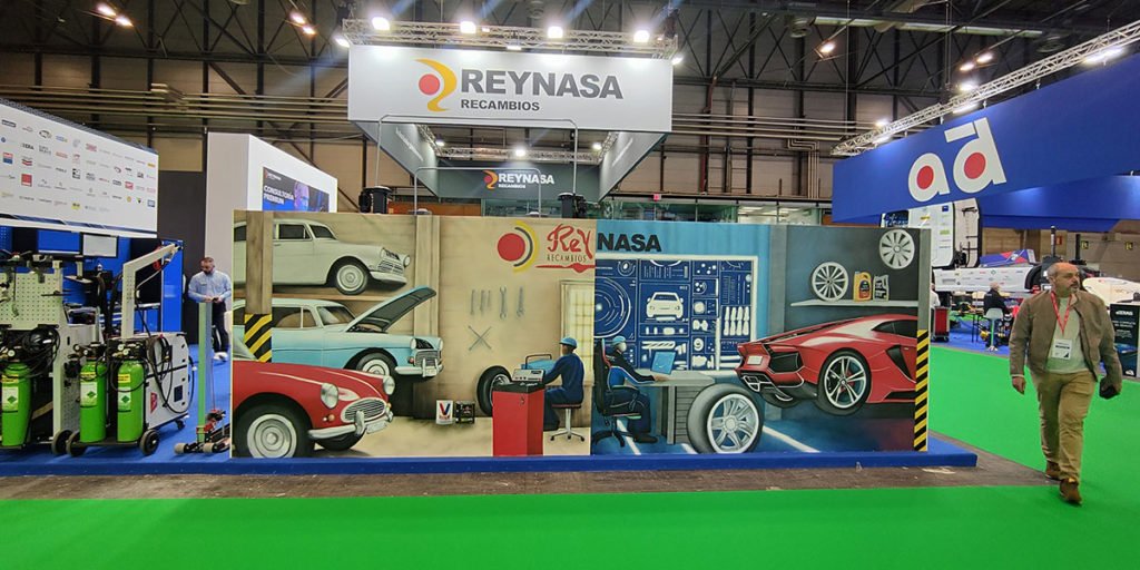Graffiti-como-photocall-en-evento-de-coches-en-IFEMA-Madrid Graffiti como photocall en evento de coches en IFEMA