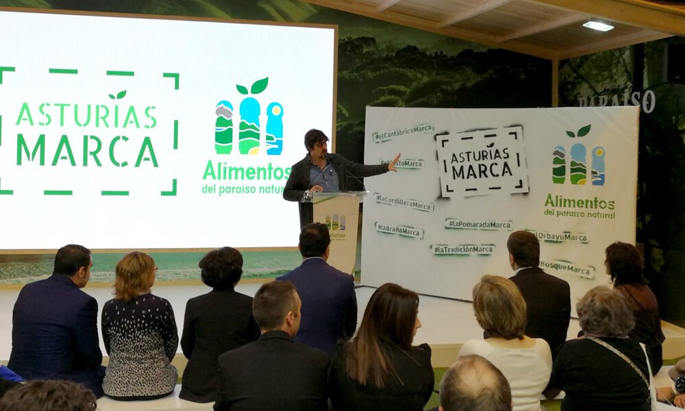 Graffiti-en-directo-en-FITUR-Madrid Graffiti en directo en FITUR en Madrid