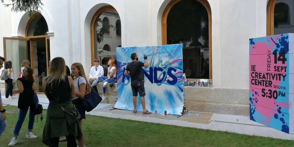 Graffiti-en-directo-en-evento-Segovia Graffiti en directo en evento de la IE en Segovia