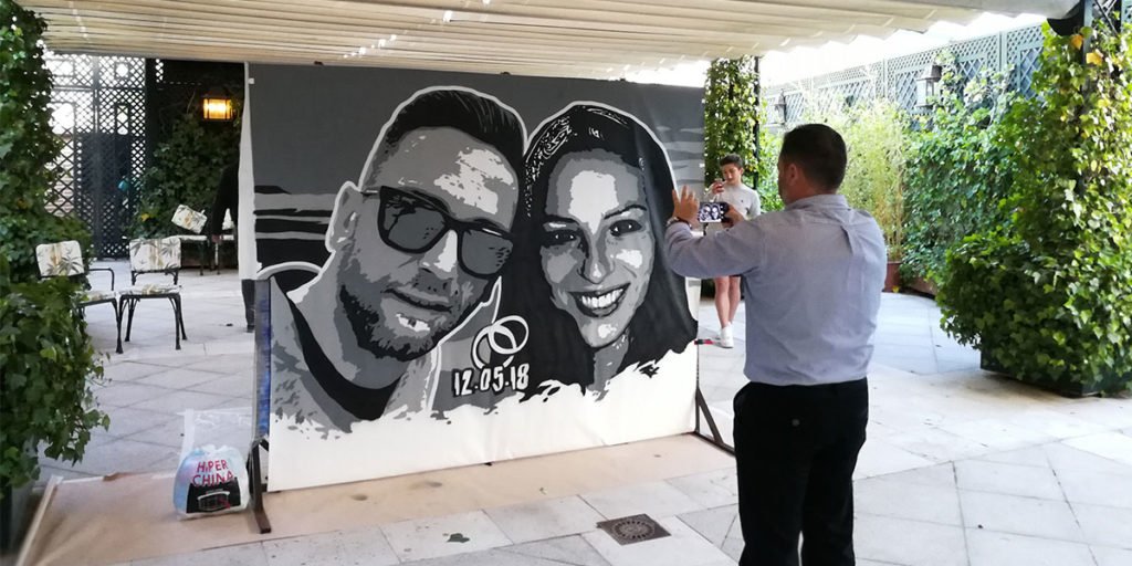 Graffiti-en-directo-pintado-en-boda Graffiti en directo pintado en boda en Boadilla del Monte