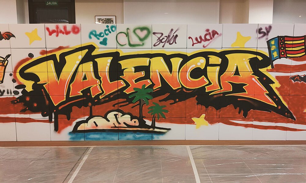 Graffiti-participativo-en-evento-en-Valencia Graffiti participativo en evento en Valencia