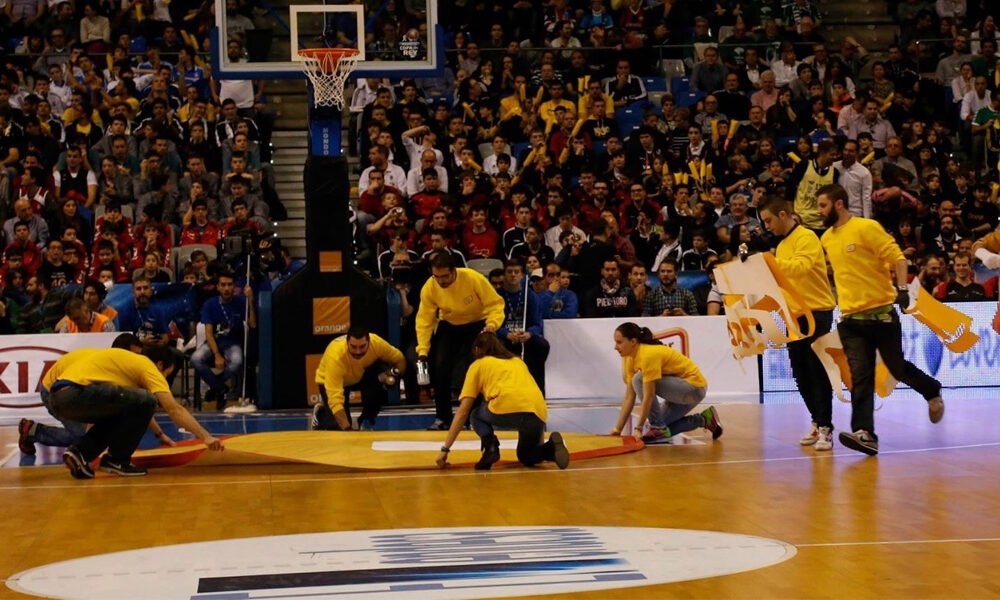 Live-painting-en-partido-de-baloncesto-ACB Live Painting en partido de baloncesto ACB en Málaga