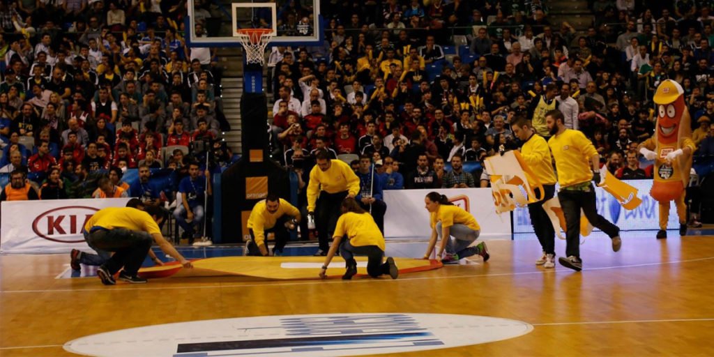 Live-painting-en-partido-de-baloncesto-ACB Live Painting en partido de baloncesto ACB en Málaga