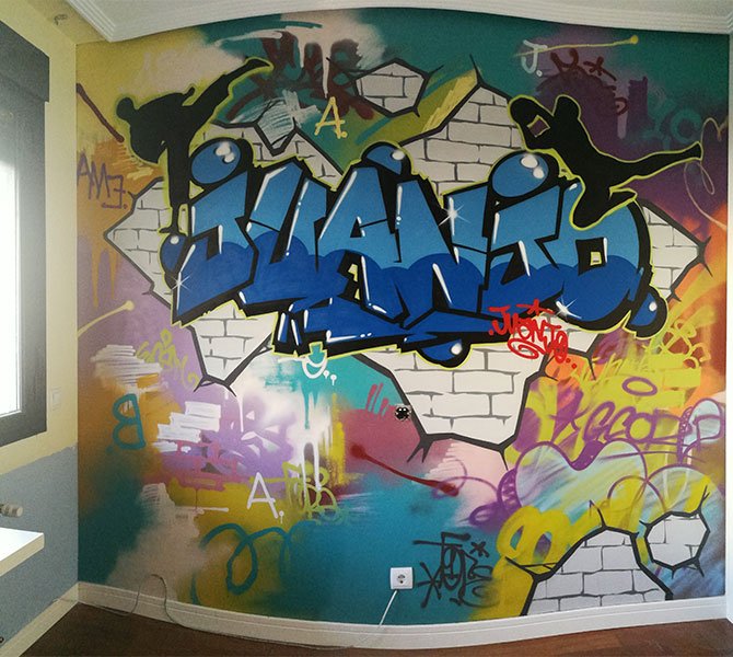 graffiti-con-nombre-de-juanjo-en-habitacion Graffiti con nombre de Juanjo en habitación