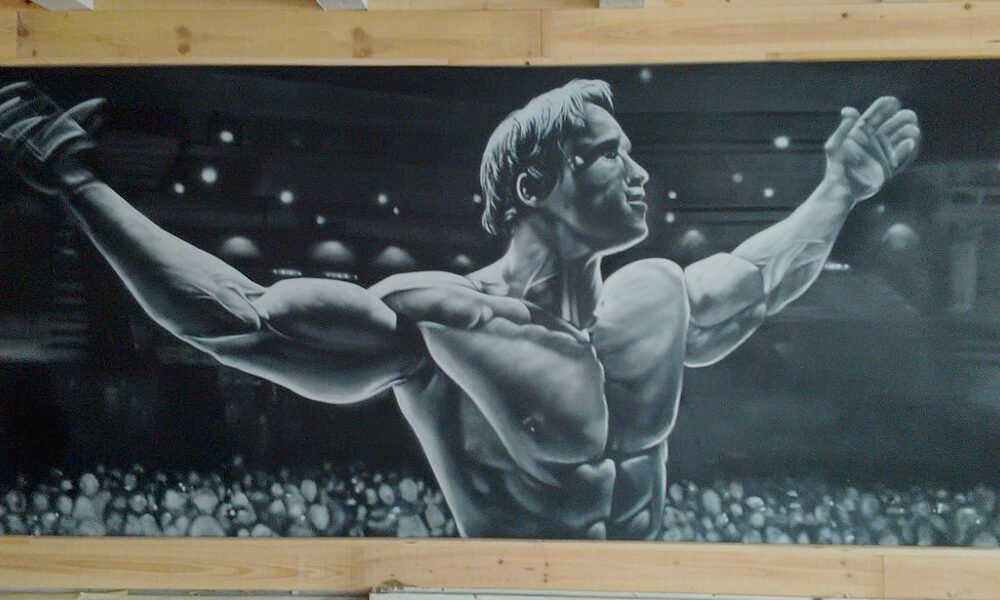 graffiti-de-arnold-schwarzenegger-en-gimnasio Graffiti de Arnold Schwarzenegger en gimnasio