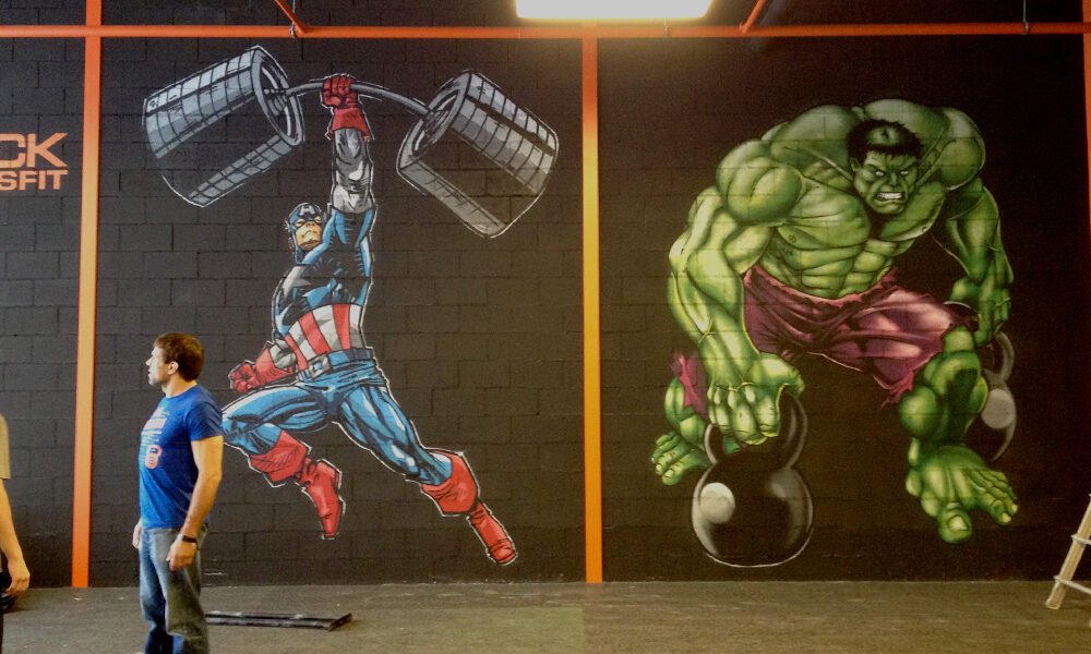 graffiti-de-hulk-y-capitan-america-en-brick-crossfit Graffiti de Hulk y Capitán América en Galicia