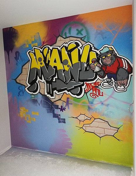 graffiti-en-habitacion-juvenil-nombre-manu Graffiti en habitación juvenil con nombre de Manu