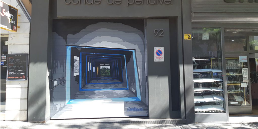graffiti-en-puerta-de-garaje-de-oficina Graffiti en puerta de garaje de oficina