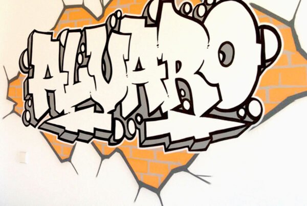 Graffiti juvenil en habitación