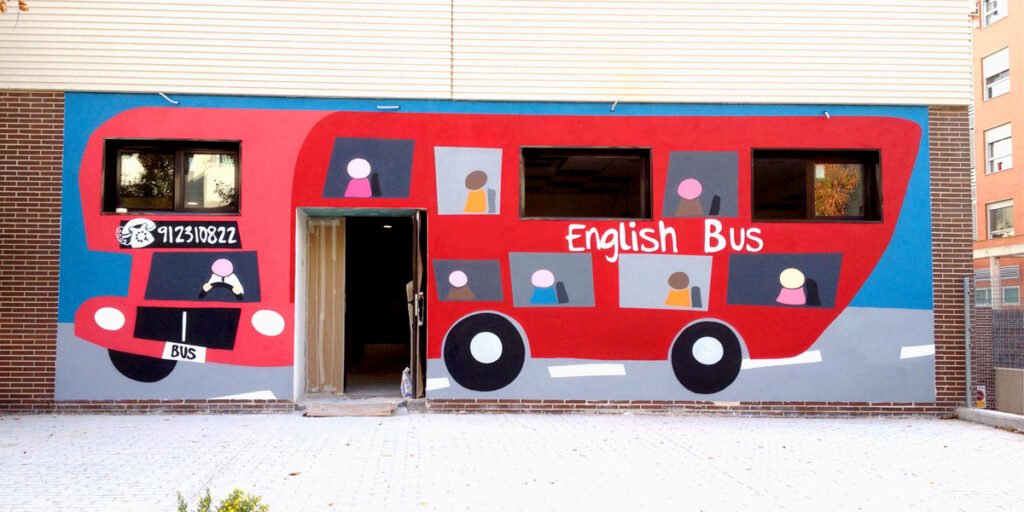 graffiti-mural-en-fachada-de-academia-de-idiomas-en-torrejon-de-ardoz Graffiti en fachada de academia de idiomas en Torrejón