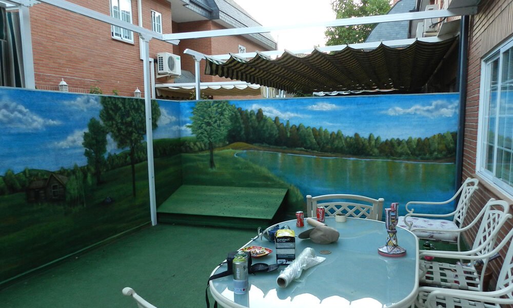 mural-de-bosque-en-patio-de-madrid Mural de bosque en patio de Madrid