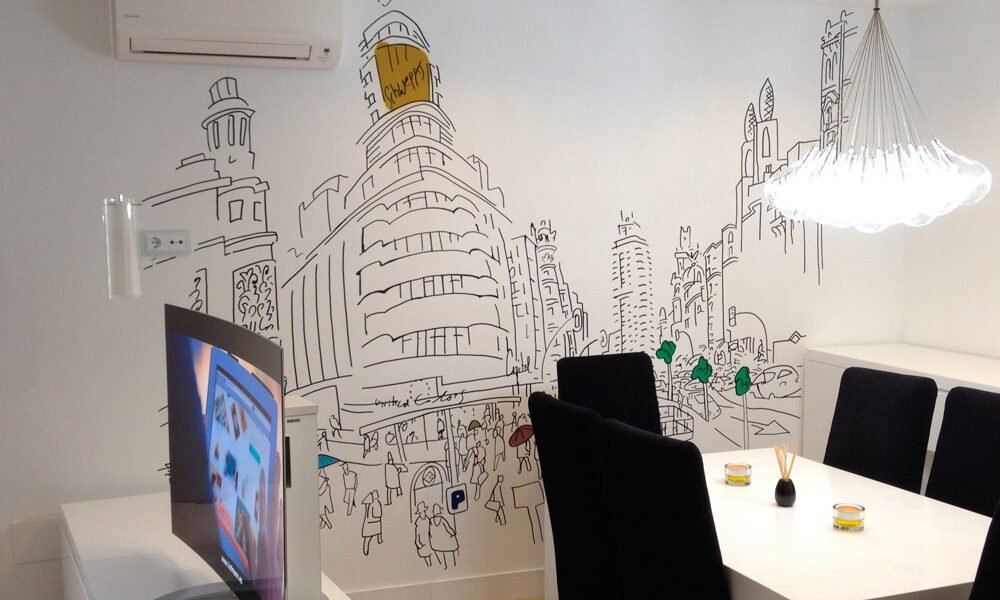 Mural de Callao en salón de Madrid