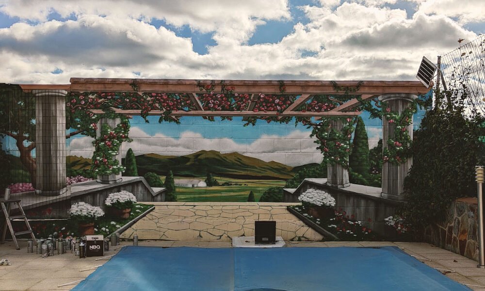 mural-trampantojo-en-patio-de-segovia Mural trampantojo en patio de Segovia