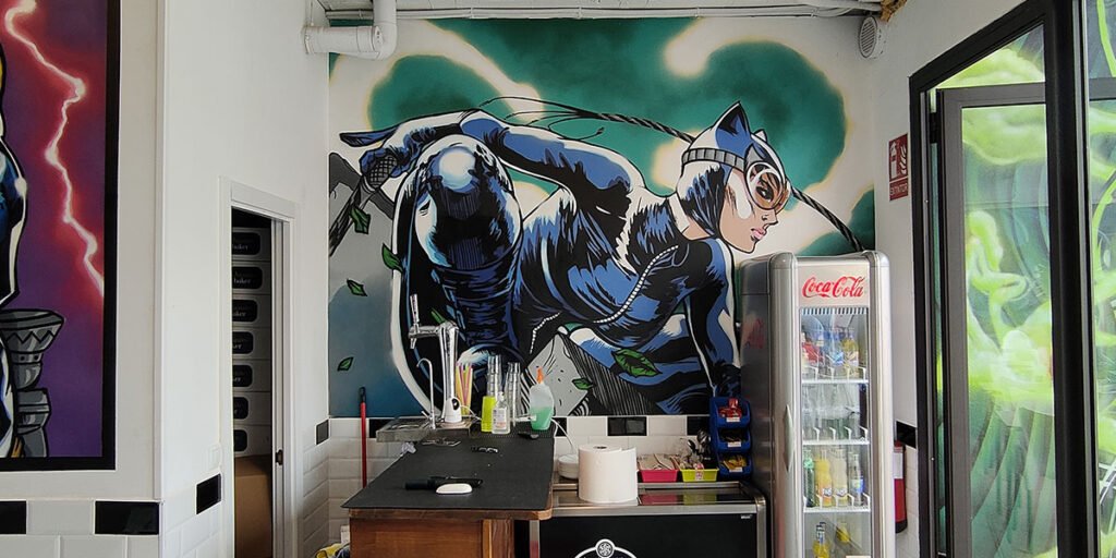 graffiti-de-catwoman-en-rivas Graffiti de Catwoman en Rivas